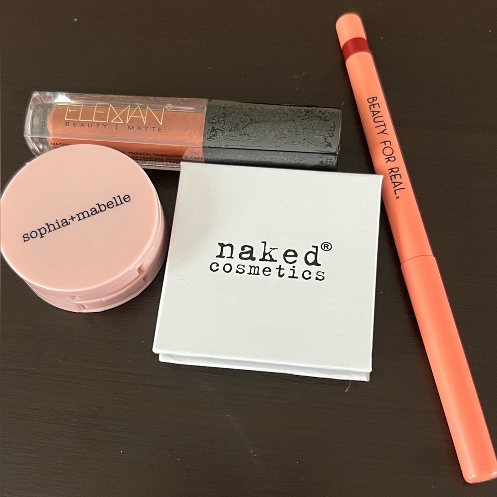 4 Pc makeup bundle! All NEW!! Eyeshadows • Liquid Lipstick • Lipliner